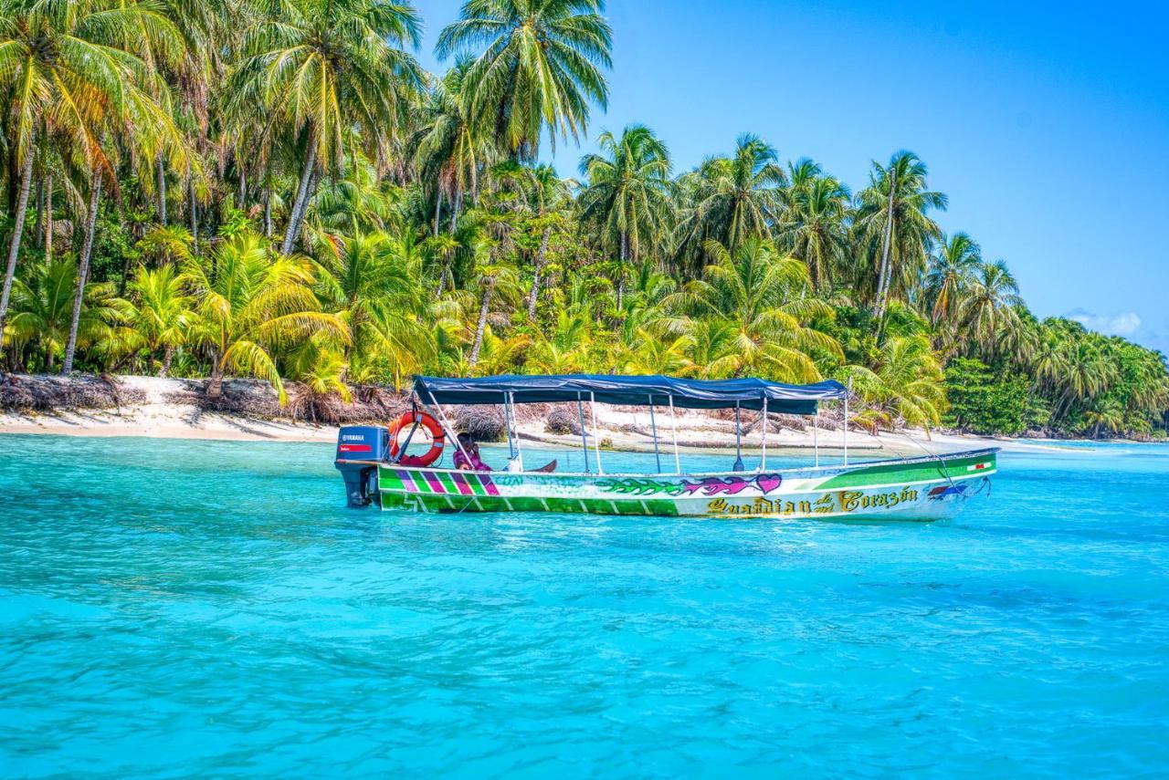 Hotel Bocas Town Kültér fotó